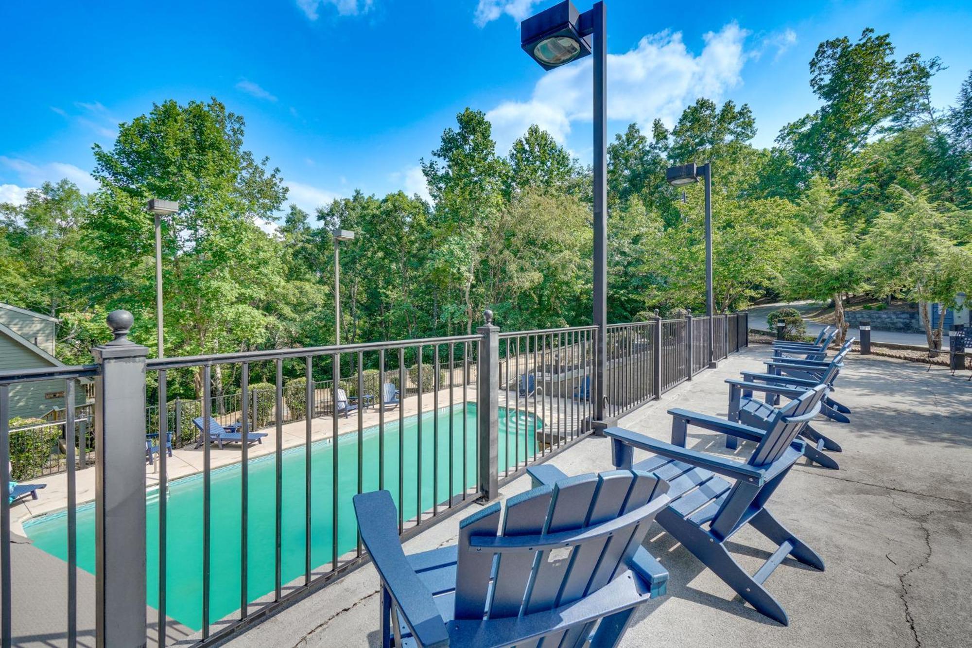 Smoky Mountain Cabin With Deck And Hot Tub! Pigeon Forge Exterior photo